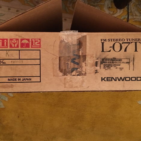 Kenwood L-07T Appears new in box. No defects at all. Ne...