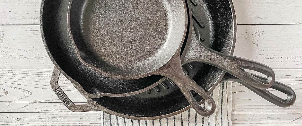How To Season & Clean A Cast Iron Pan | Minimax