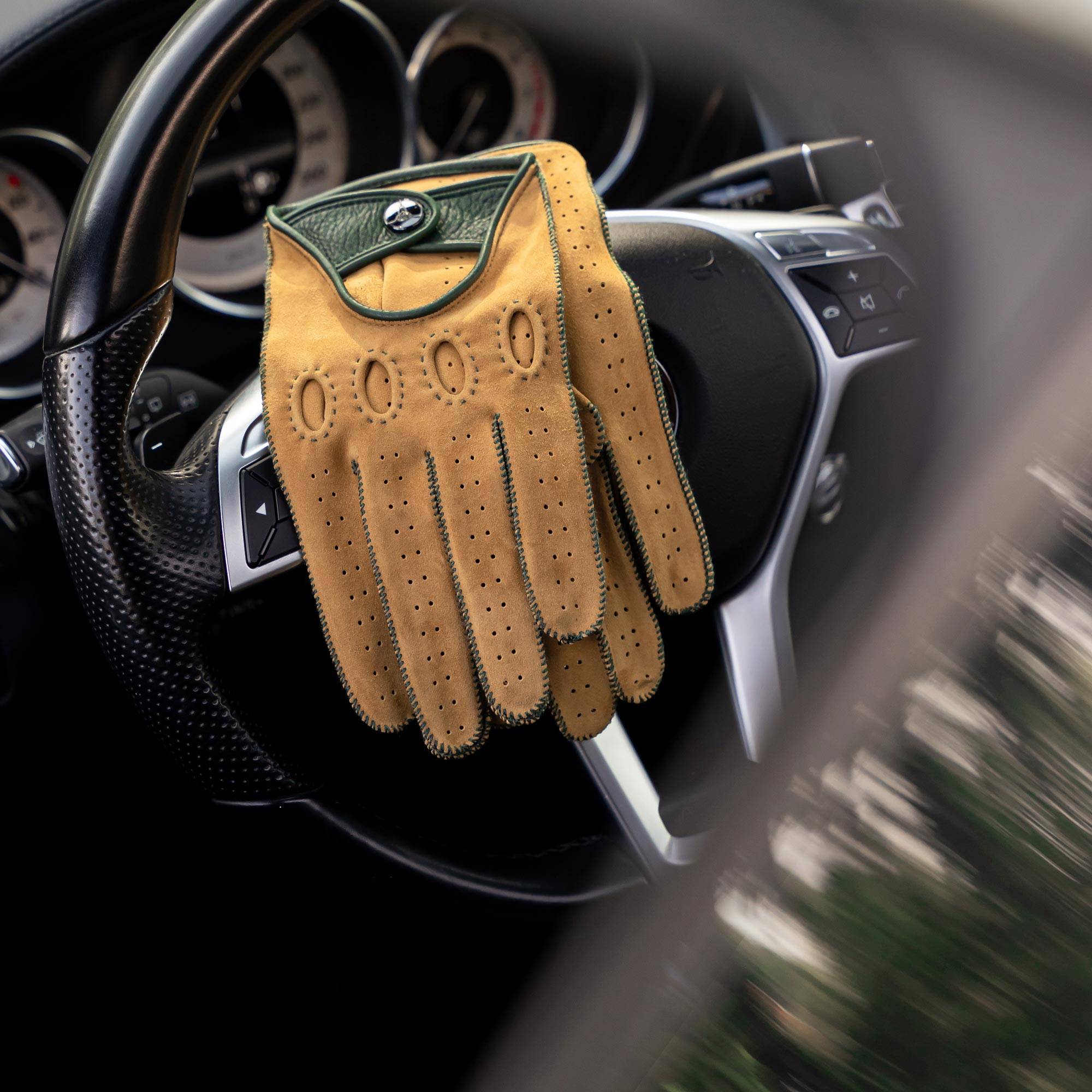 Brown leather camel suede driving gloves