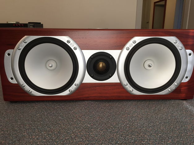 Monitor Audio  Silver RS-LCR center channel speaker