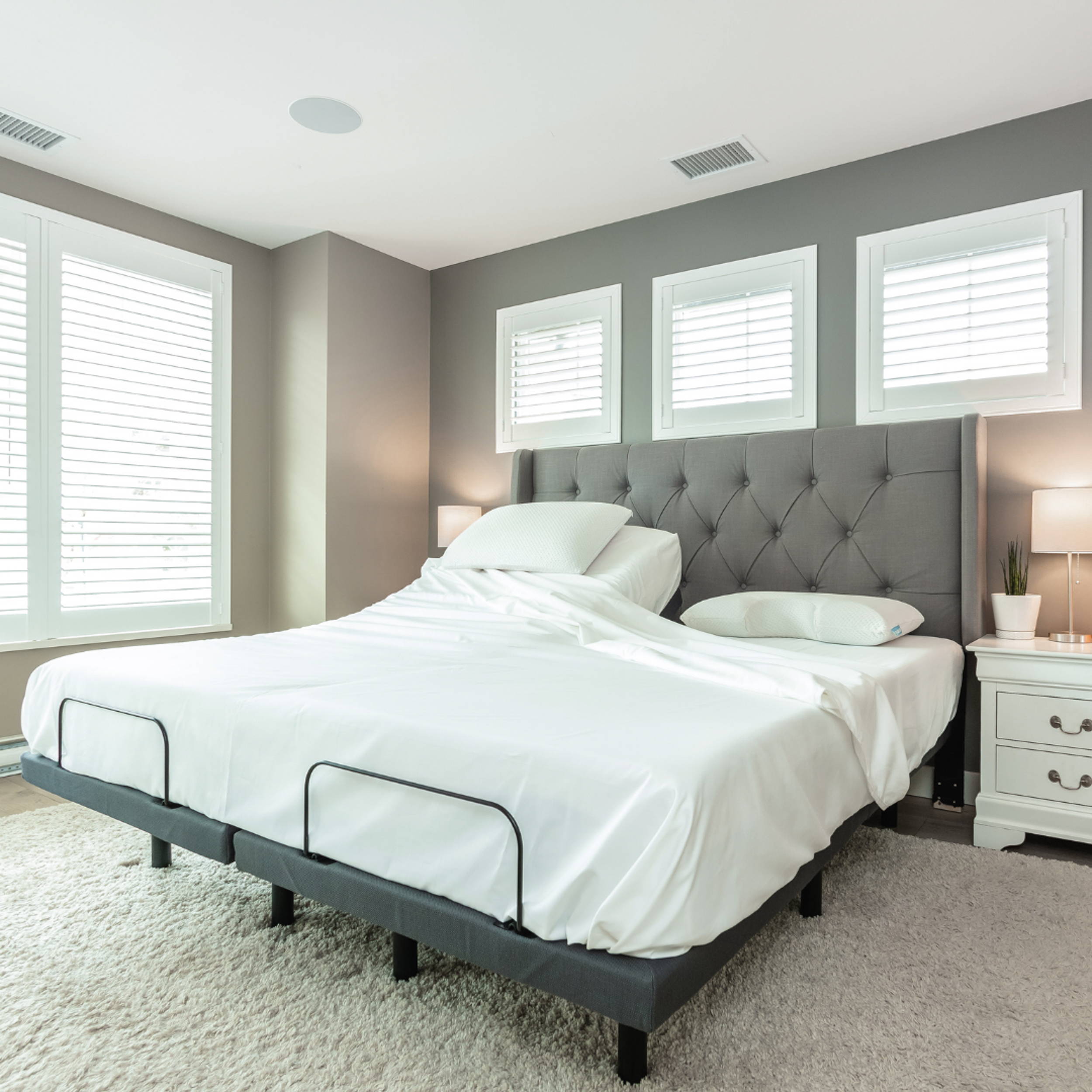 Haven's Lifestyle Frames in different upright position
