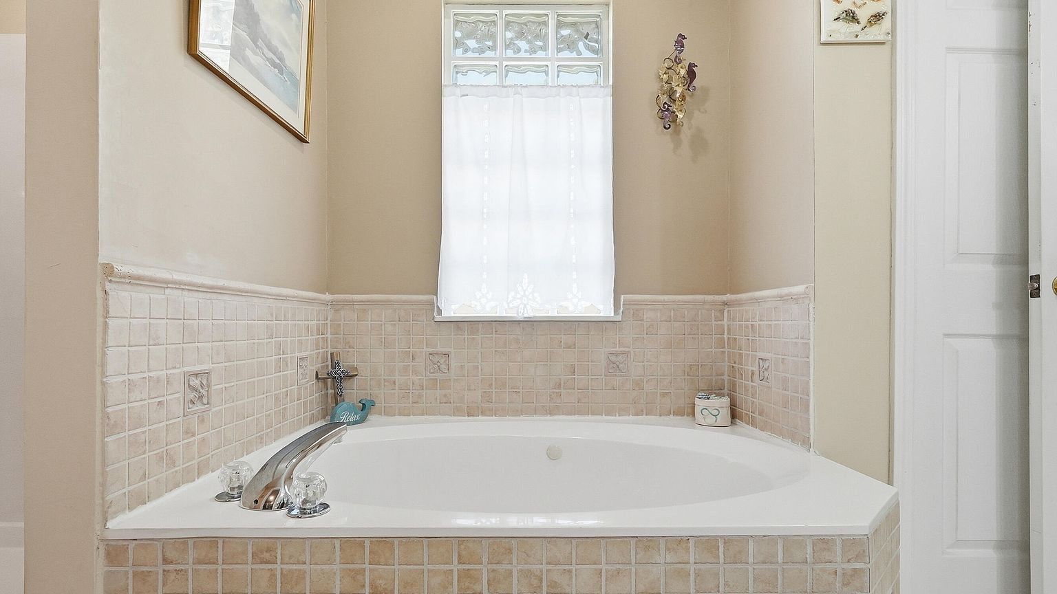 Slideshow image