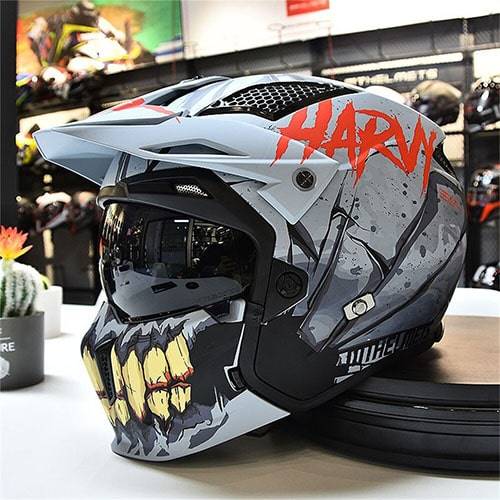 casque-trottinette-electrique-amovible-aggressif