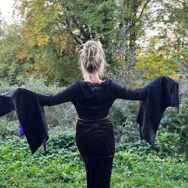 Morticia Halloween Kostüm