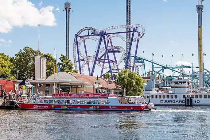 RED Sightseeing Hop-on Hop-off boat