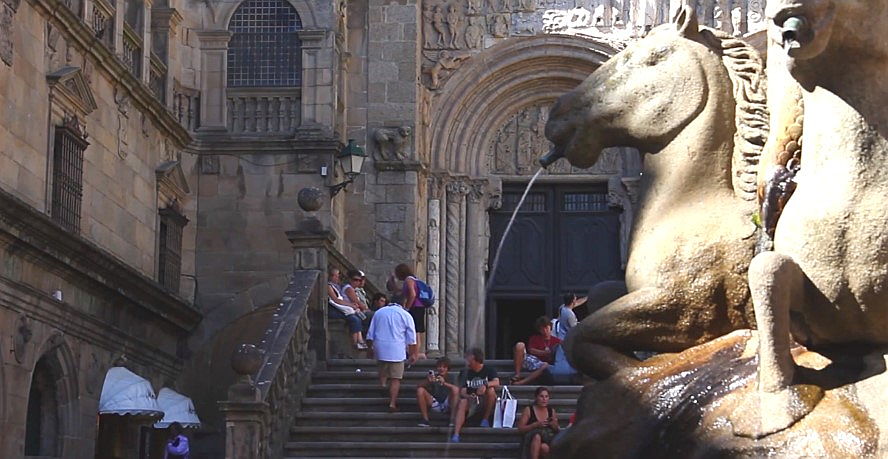  Santiago de Compostela, España
- centro historico santiago de compostela 2.jpg