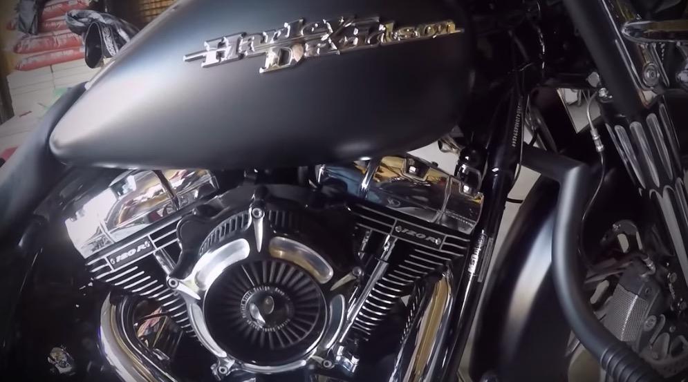 Harley Davidson 120R Engine detailed components