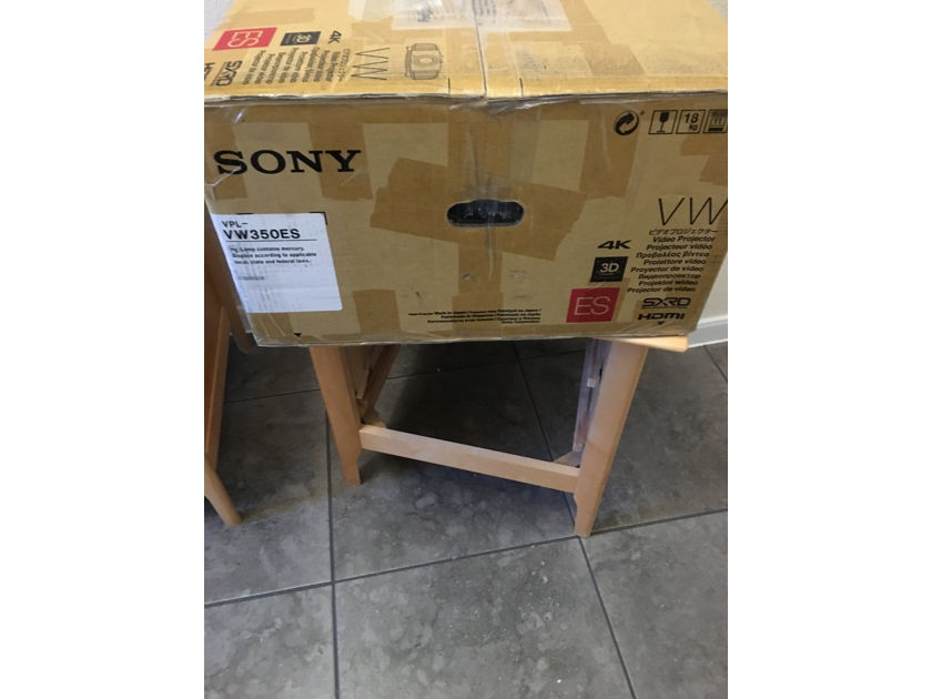 Sony 350ES 4K Projector