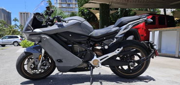 2021 ZERO SR/S ZF 17.3 motorcycle for rent near Honolulu, HI