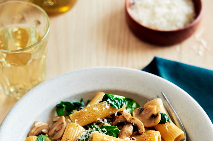 Rigatonis aux champignons et aux amandes