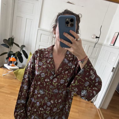 Monki brown blouse, as good as new