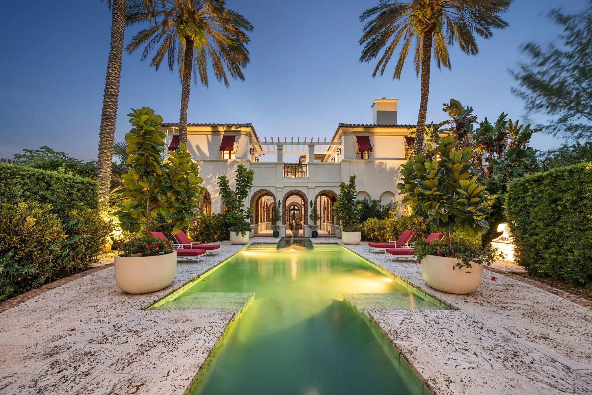 featured image for story, Discover The Most Coveted Luxury Real Estate Neighborhoods