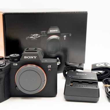 Sony A7 II Camera with Full Frame Sensor