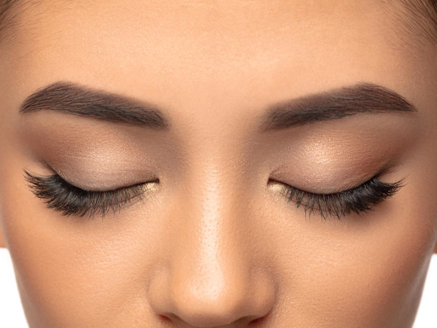 Lashes and Brows session