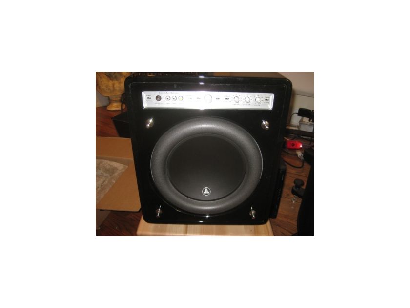 JL Audio F-110 Subwoofer Perfect for Music Rigs, and Mint