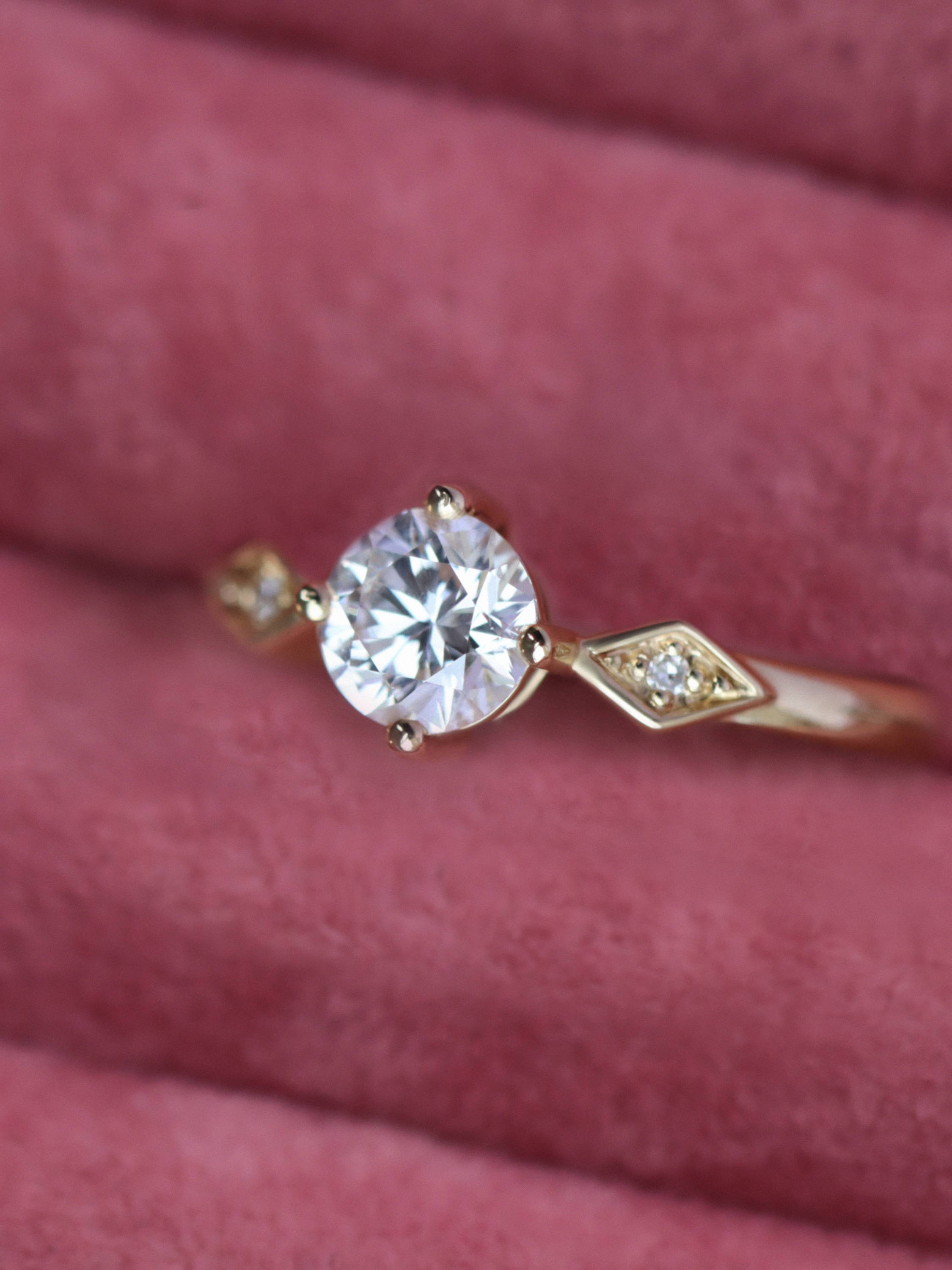 Lab grown diamond engagement ring