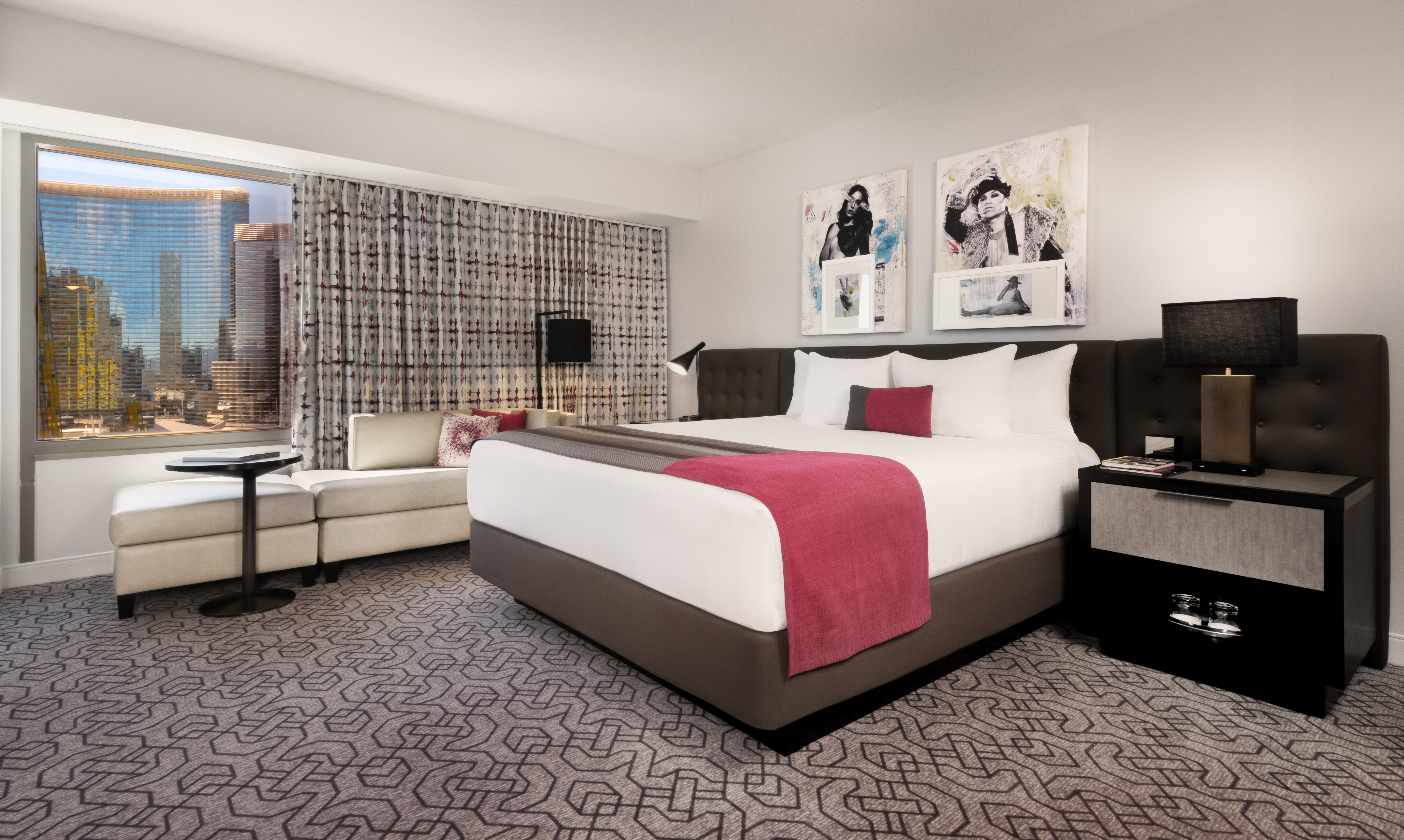 Planet Hollywood Uploaded on 2021-11-15
