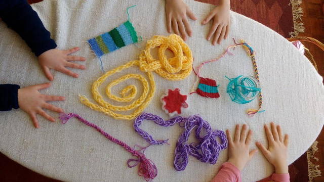 Finger Knitting and Craft Lessons for Children in London