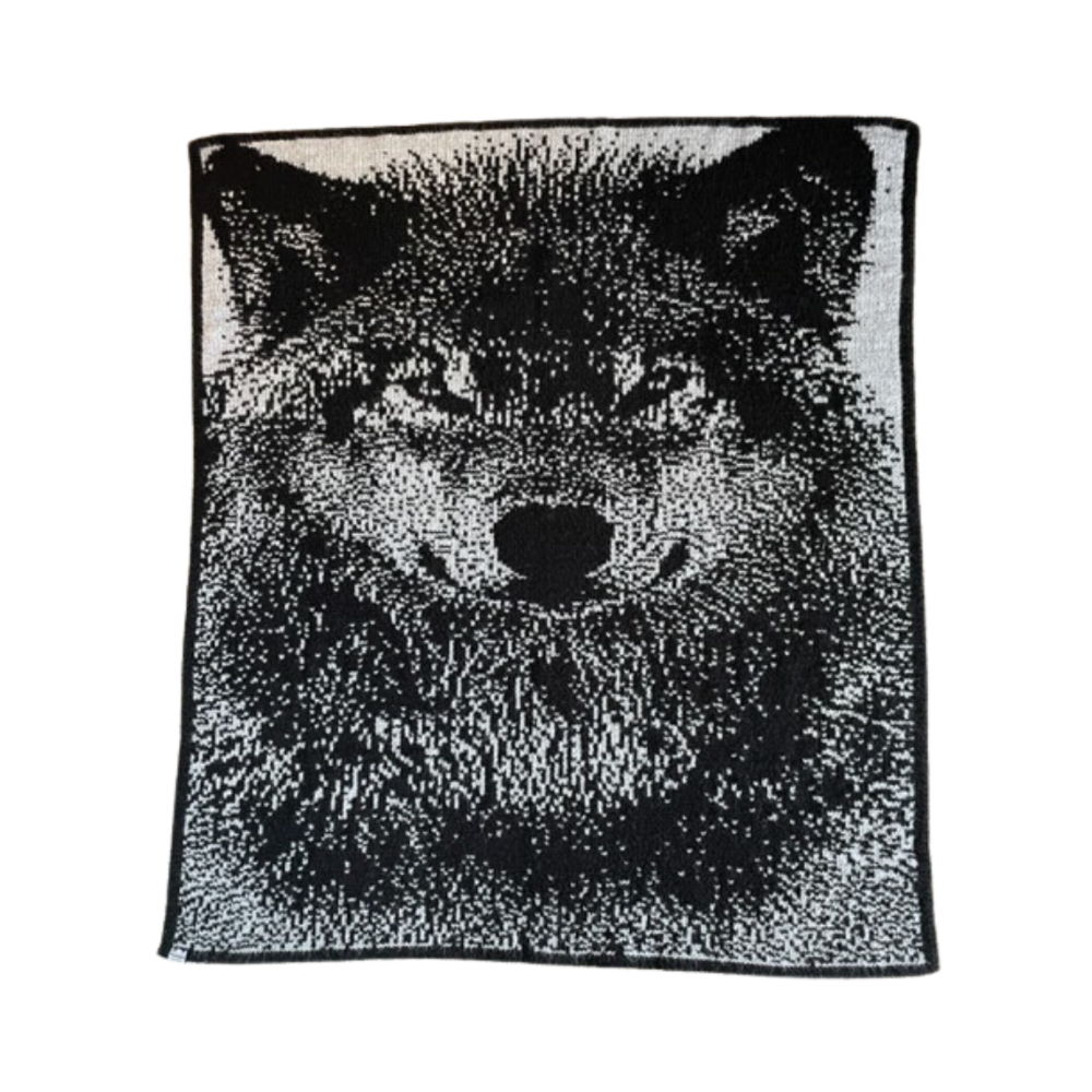 Lone Wolf Throw