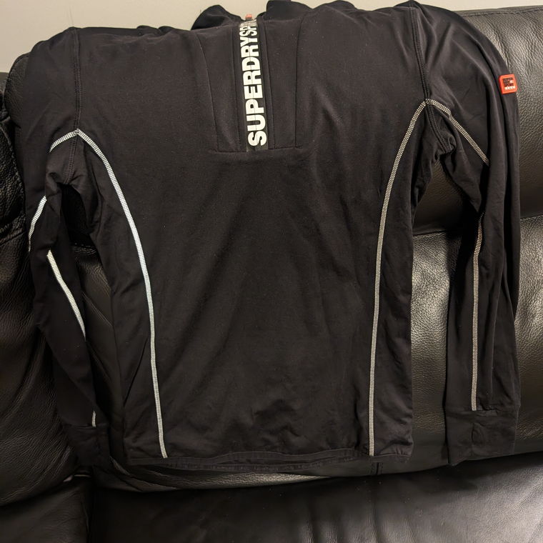 Superdry sports top with back pocket