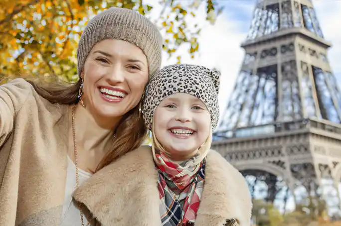 Through Paris: Private Pontoon Boat Guided Seine River Walk