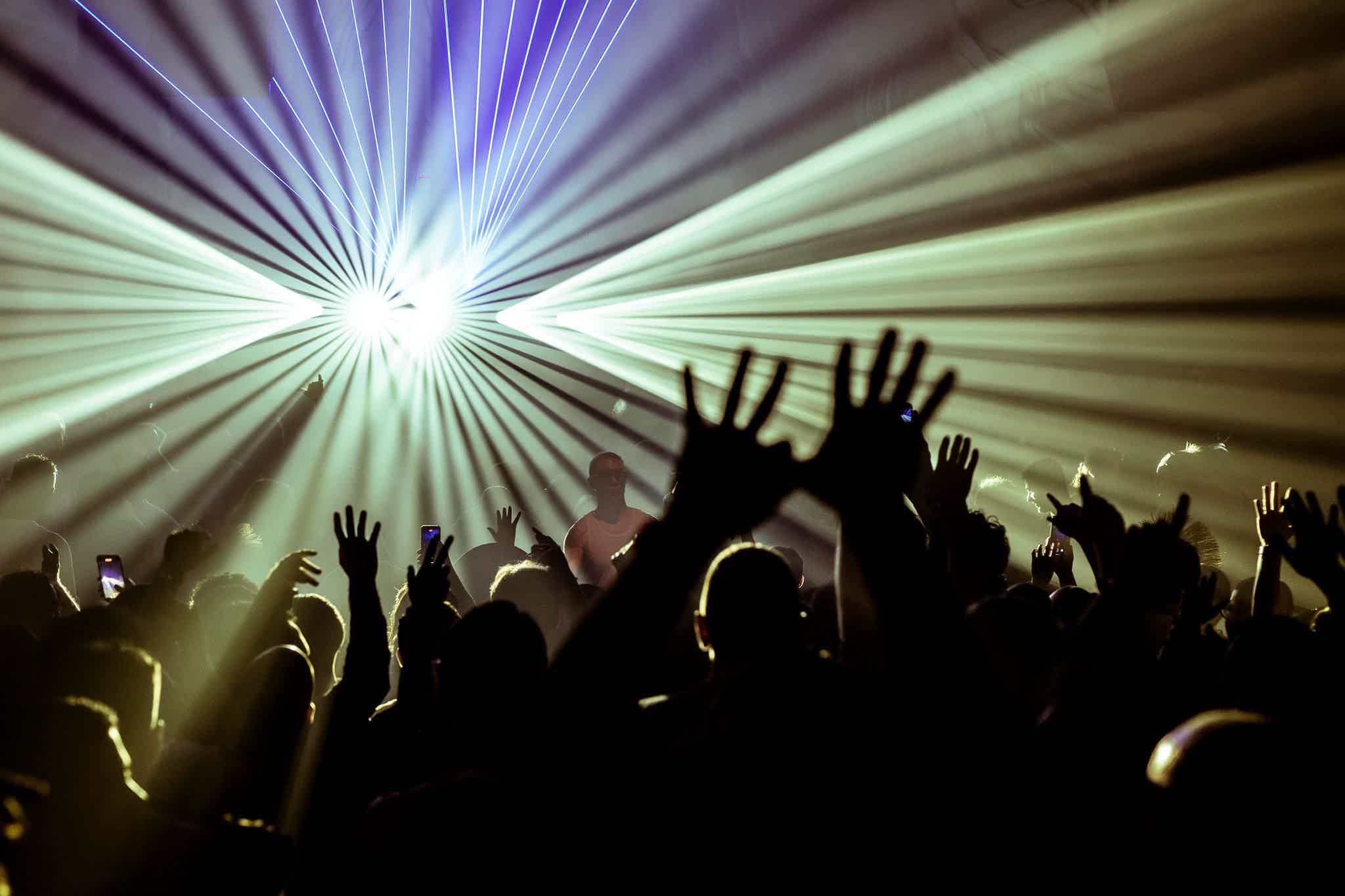 Bedouin Presents Saga