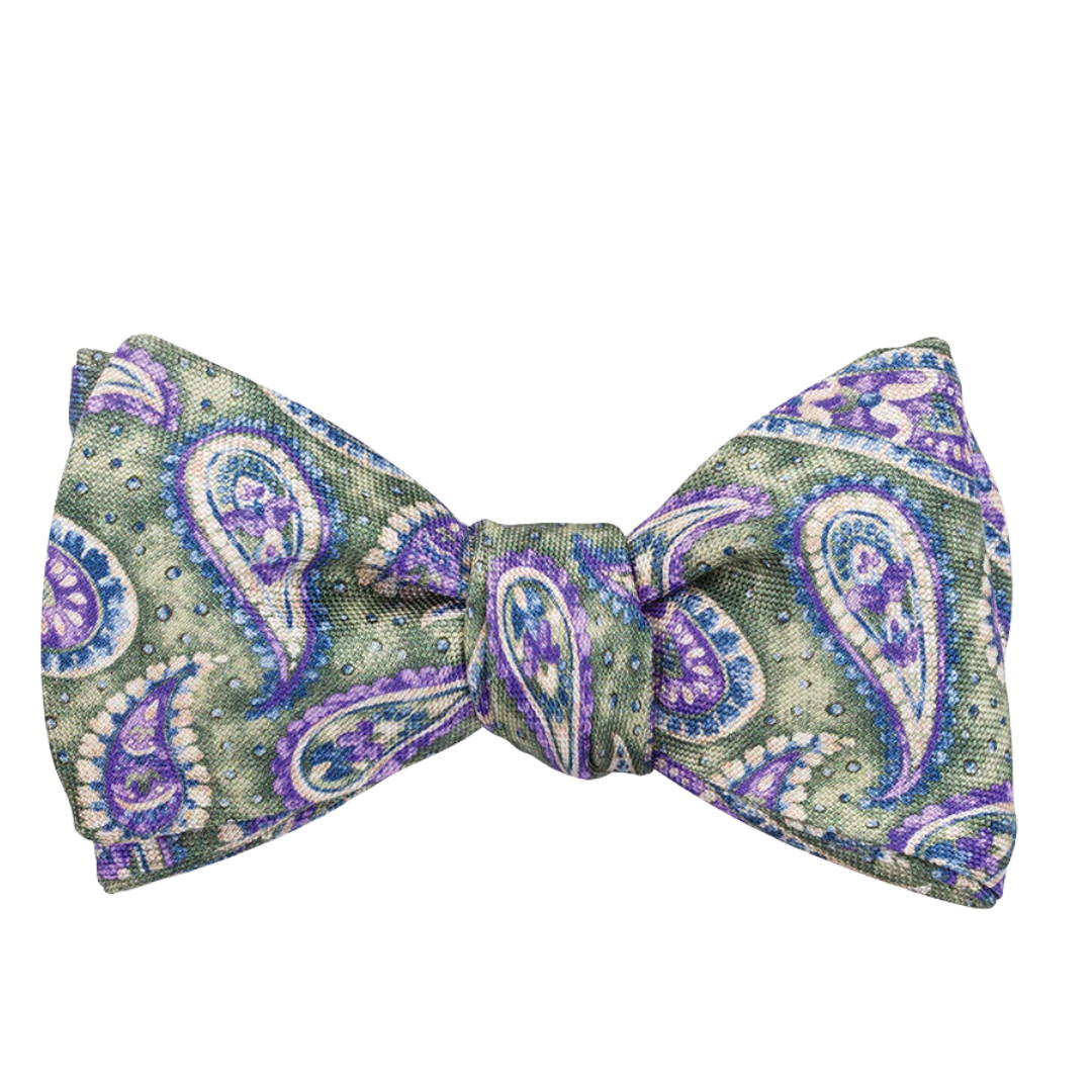 Your one-stop-shop for all things menswear in Valdosta, Georgia. Shop top brands like: Peter Millar, Duckhead, Johnnie-O, Jack Victor, Martin Dingman, On Running, and so much more all in-store or online.  