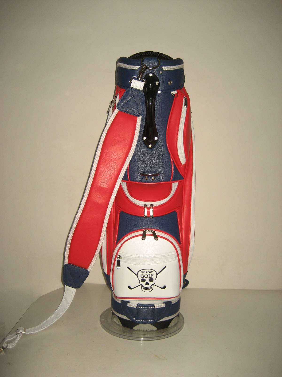 Customised football club golf bags by Golf Custom Bags 114