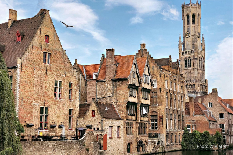 Walking tour of Bruges with boat option and/or beer tasting - photo 4