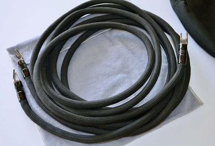Silent Source Speaker  Cables- "The Music Reference" 2....