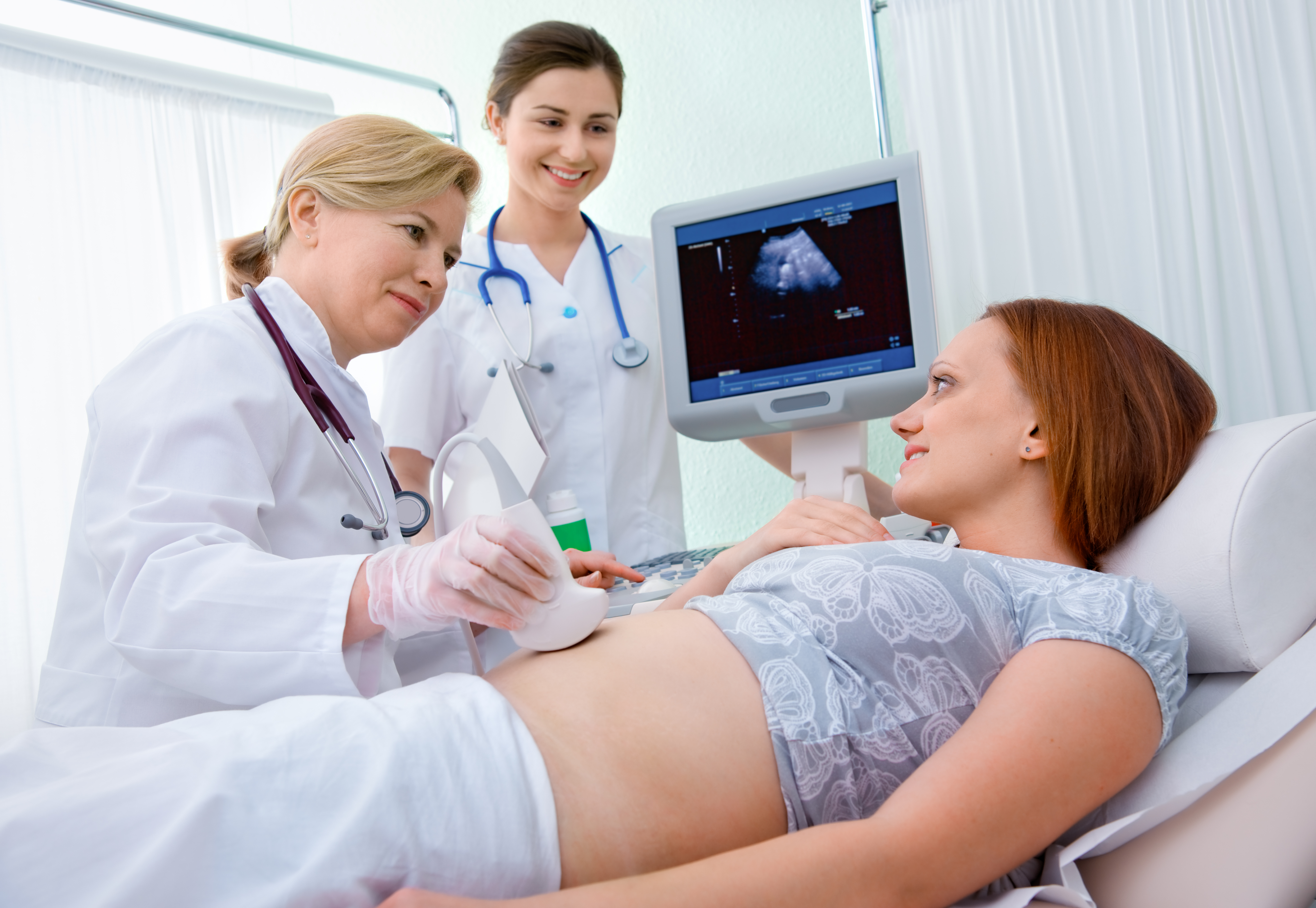 Здоровье ведение беременности. Фолликулогенез УЗИ. Гинекологическое УЗИ беременность. Гинекология обследование беременной. УЗИ У гинеколога.