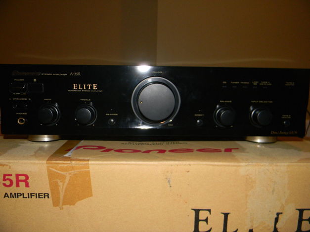 Pioneer A-35R Integrated Amplifier