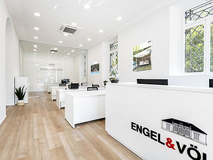  Zug
- Standort Engel & Völkers Lugano