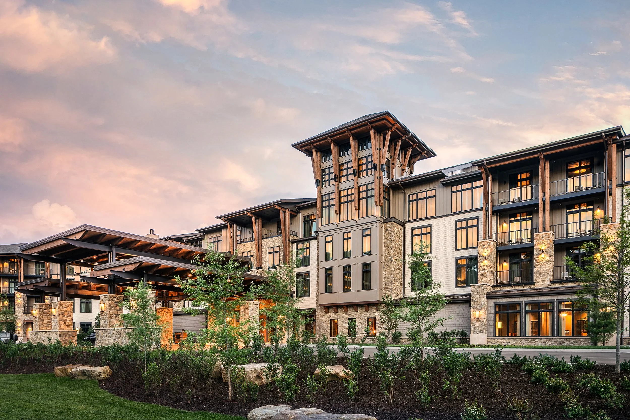 McLemore Stay and Play: Experience Life Above the Clouds