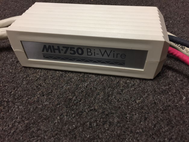 MIT MH-750 Bi-Wire Speaker Cables