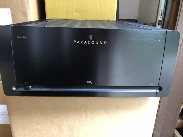 Parasound Halo A21 Amplifier - Black