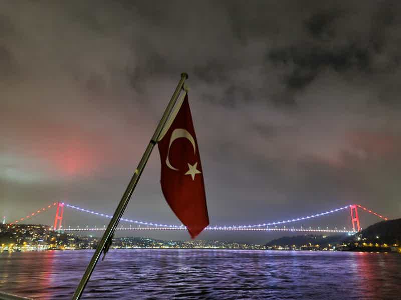 Bosphorus Luxury Catamaran Cruise with Dinner and Turkish Night Show - photo 5