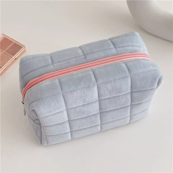Plush Makeup Bag Checkered Cosmetic Bag Cosmetic Travel Bag - Image 14