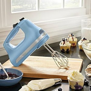 5-Speed Ultra Power™ Hand Mixer Blue Velvet KHM512VB | KitchenAid
