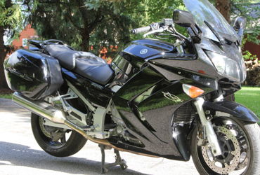 2009 YAMAHA FJR1300A motorcycle for rent near Chagrin Falls, OH