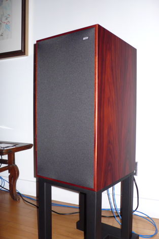 Spendor SP 100 R     Rosewood Speakers