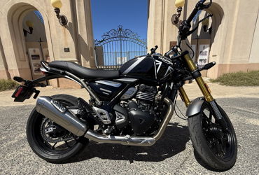 2025 TRIUMPH SPEED 400 motorcycle for rent near Honolulu, HI