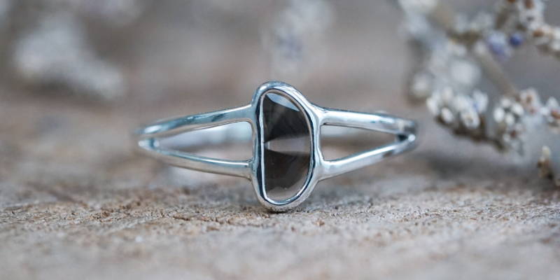 Trapiche diamond ring