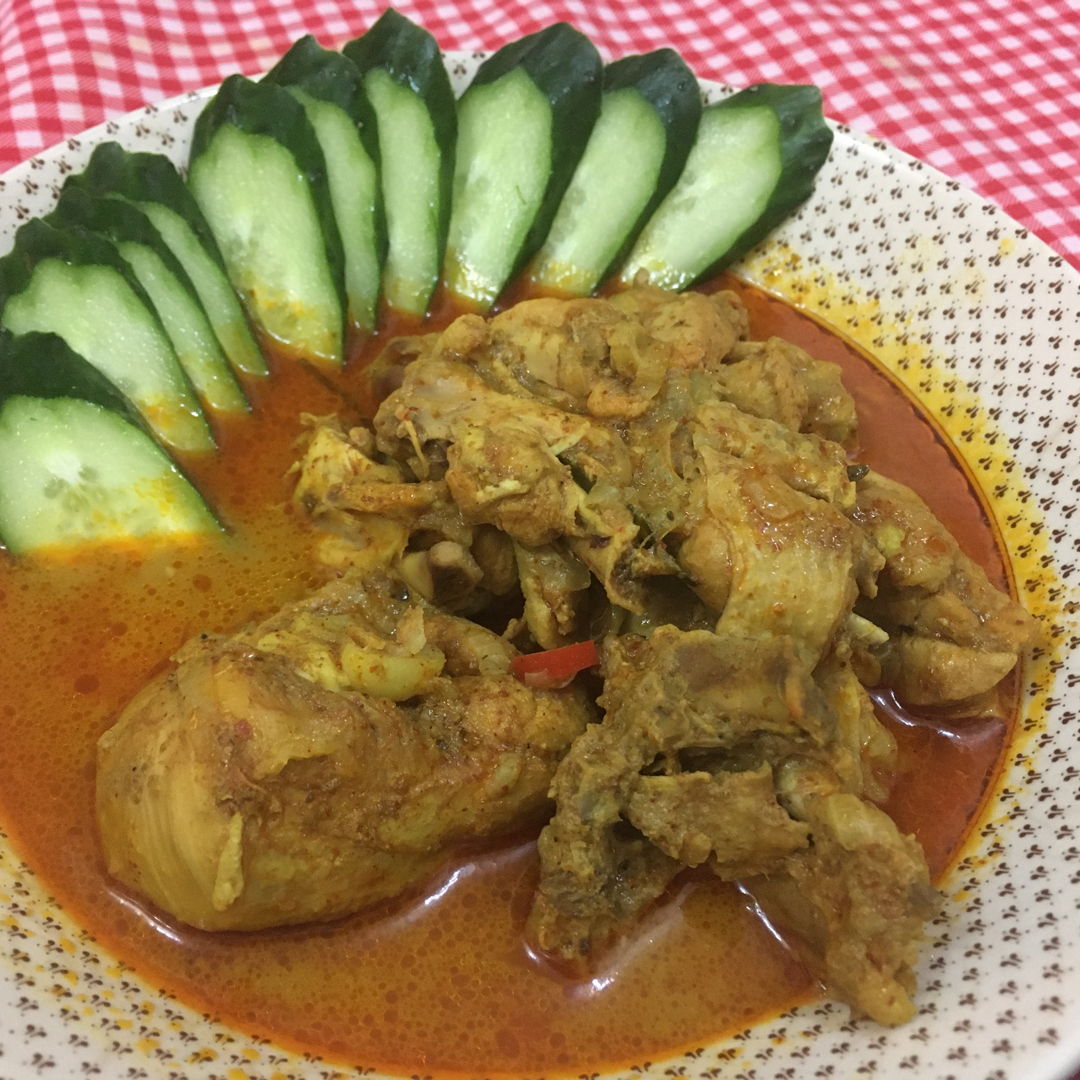 Curry chicken