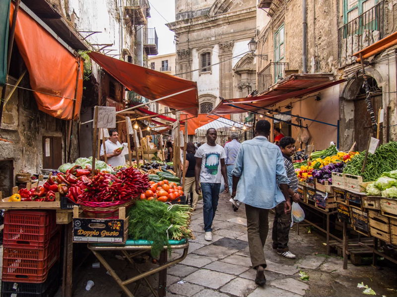 Food & Wine Tours Palermo: Ballarò Market: a journey through the flavors of Palermo