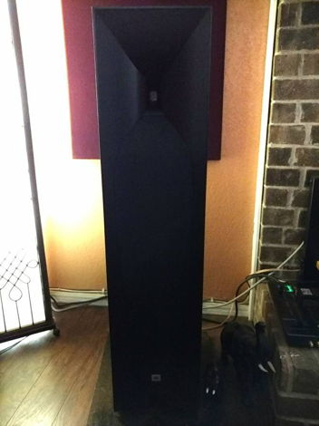 JBL Studio 580 Tower speakers