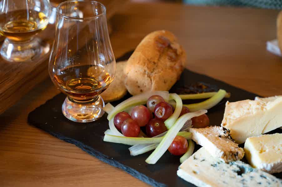 Cheese Crawl with Local Guide - photo 2