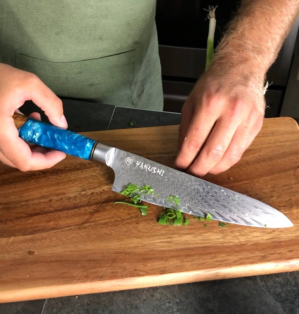 Yakushi Knives™ Premium Knives & Accessories - 50% Off Sale | Yakushi™ Knives are designed and built to offer optimal performance for beginner to professional chefs.