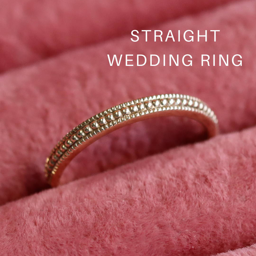 Straight gold wedding band