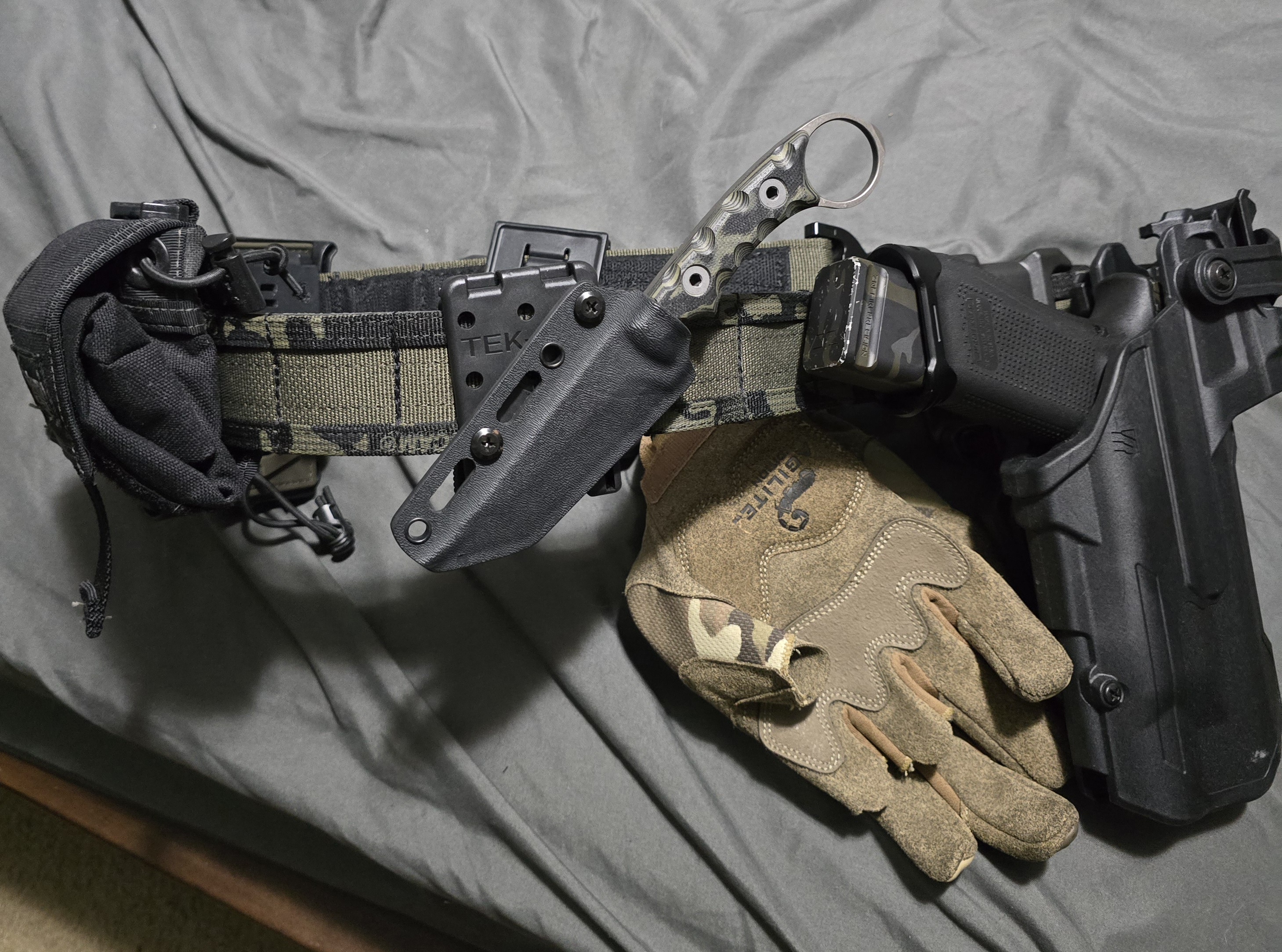 Battle belt with my T-Kell – by David